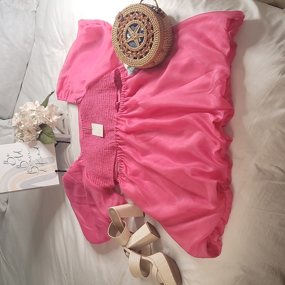 Women's Pink Cut Out Dress - Picture 16 of 16